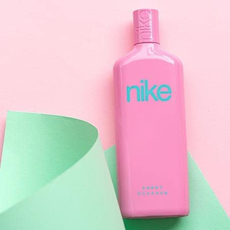 Nike Sweet Blossom Woman woda toaletowa spray 150ml